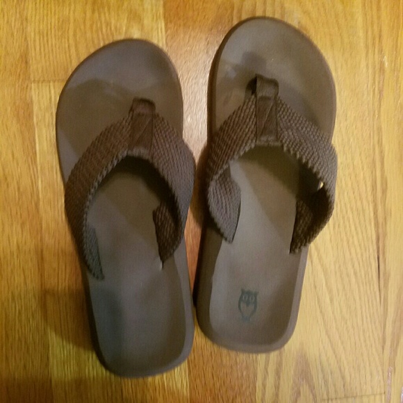 Brown Basic Flip Flops Brand New - Picture 1 of 4